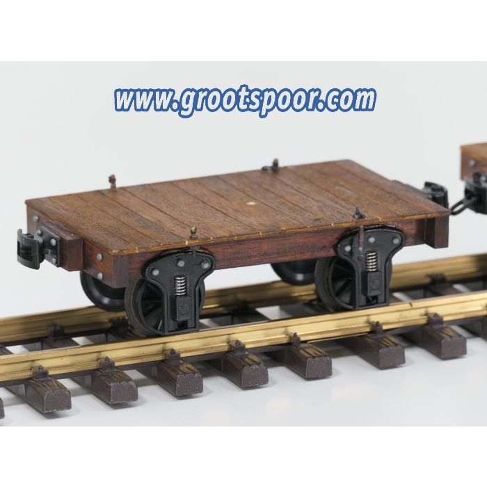 Wuhu Brand Arts & Crafts C0. LTD, 1:22,5 G scale Set 5x Wooden Flat bed cars