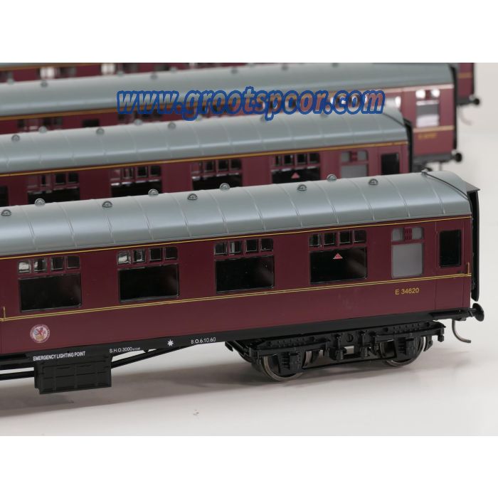 Accucraft 1/32 scale Set of 4, British Mk.1 Coaches, # E34620  #E34655  #E24707  #E24718 - sku: 20250314113812 - Gebraucht - Sehr guter Zustand - Bild 4