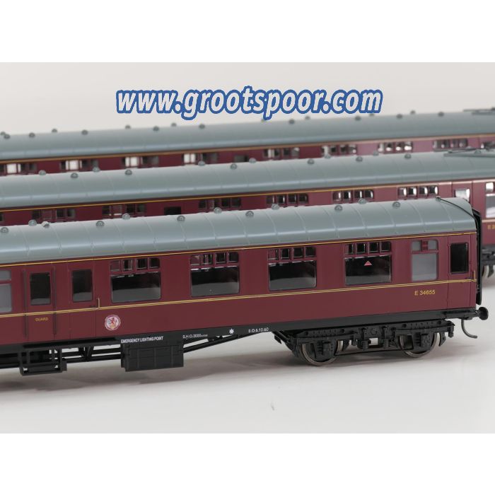 Accucraft 1/32 scale Set of 4, British Mk.1 Coaches, # E34620  #E34655  #E24707  #E24718 - sku: 20250314113812 - Gebraucht - Sehr guter Zustand - Bild 6