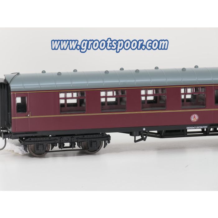 Accucraft 1/32 scale Set of 4, British Mk.1 Coaches, # E34620  #E34655  #E24707  #E24718 - sku: 20250314113812 - Gebraucht - Sehr guter Zustand - Bild 19