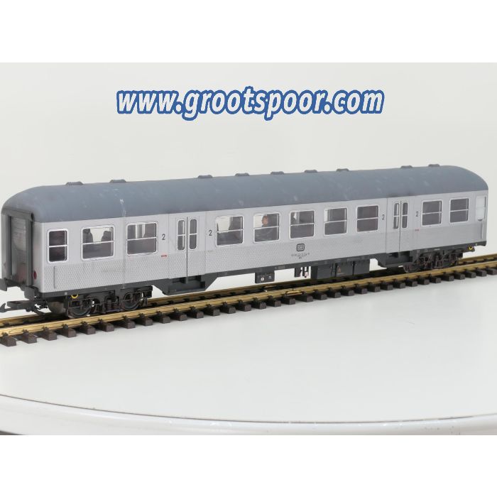 PIKO 37620 G-Nahverkehrswg. Bnb 720 2.Klasse Silberling Nr. 50 80 22-11 314-8 DB 4x Kugellager Metallrader, Innenbeleuchtung, 6 Figuren, Gesupert, Gealtert.