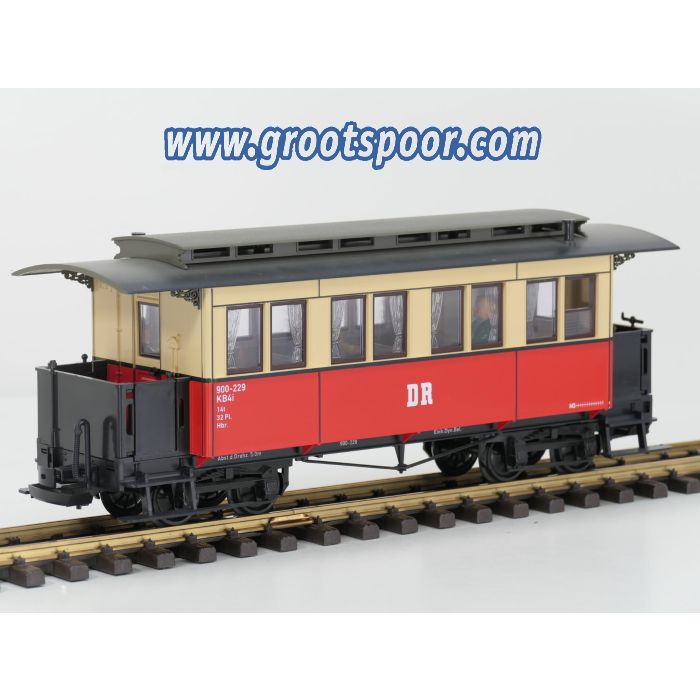 LGB 31610 DR personenwagen 900-229, 5Figuren