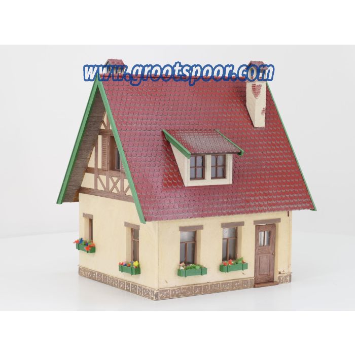 POLA 330930 Einfamilienhaus gebouwd model