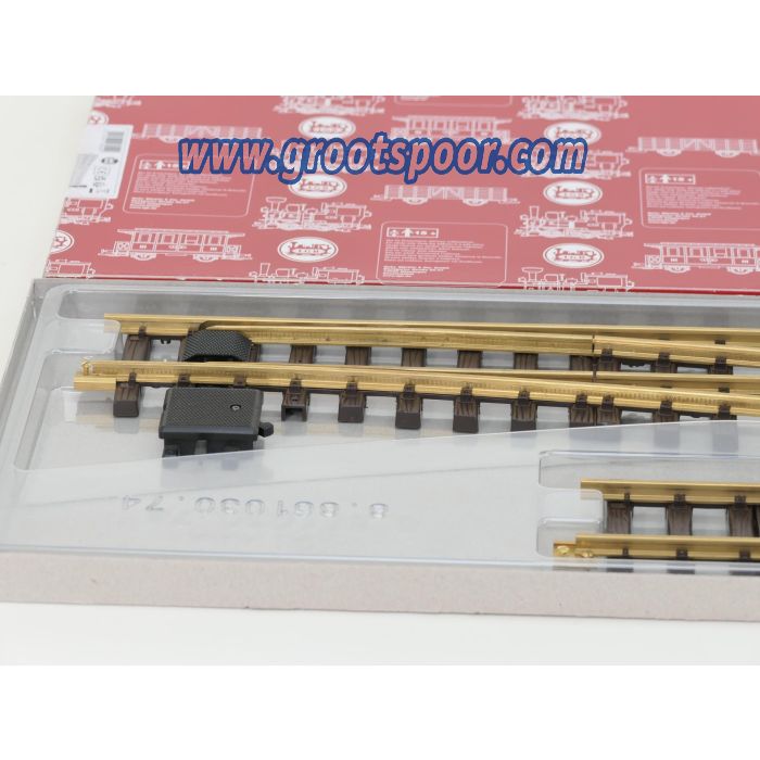 LGB 18050 Handweiche, rechts, R5, Met Schroefbare railverbinders