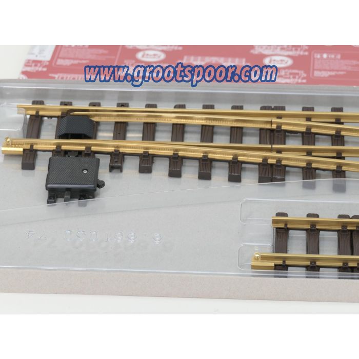 LGB 18050 Handweiche, rechts, R5, Met Schroefbare railverbinders