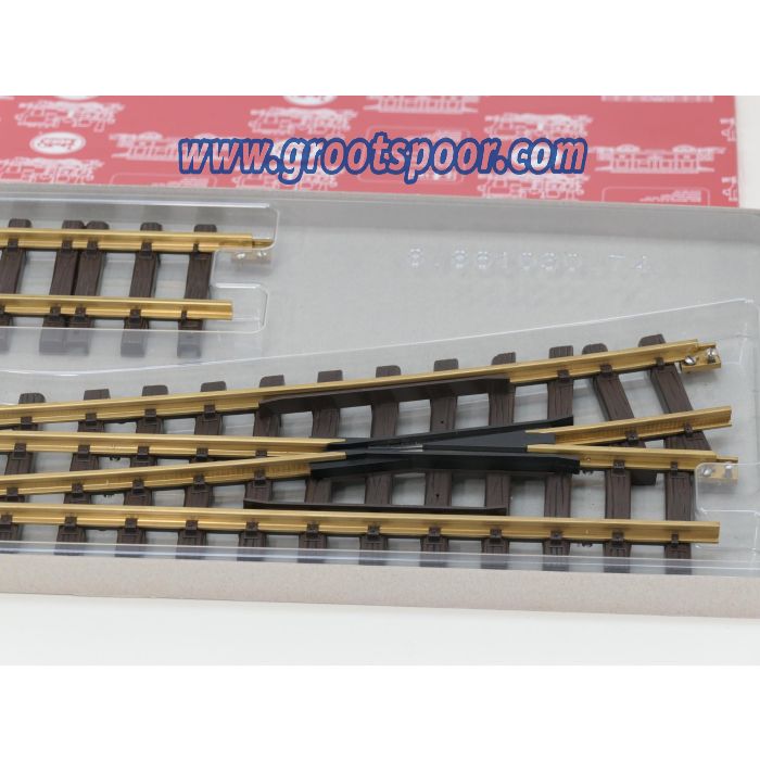 LGB 18150 Handweiche, links, R5, Met Schroefbare railverbinders