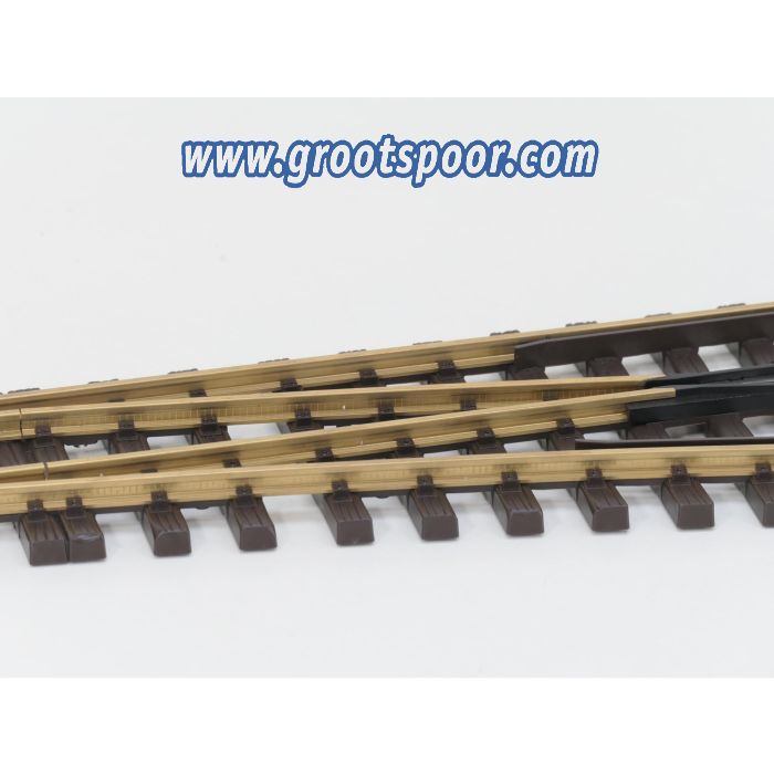 LGB 18050 Handweiche, rechts, R5, Met Schroefbare railverbinders