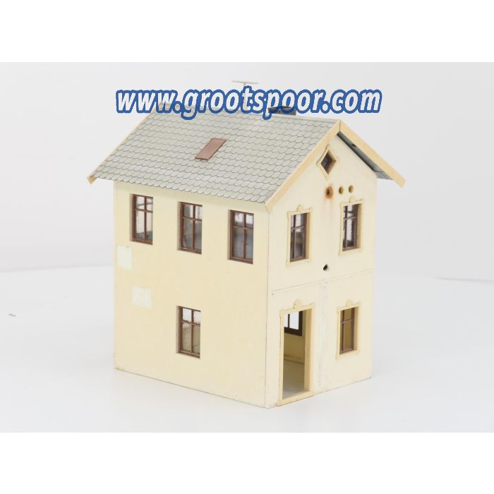 PIKO 62065 Blumenladen Bauer Gebouwd model