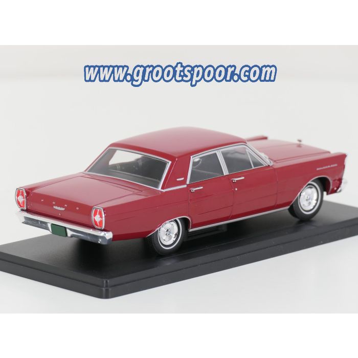 GSDCCmag 00024MVQ11 1/24 1965 Ford Galaxie, red