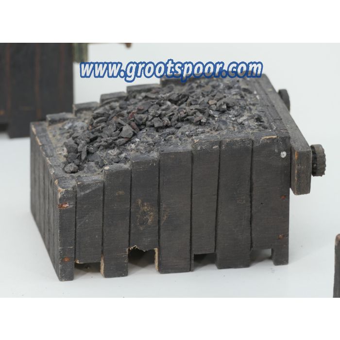 Zelfbouw 4x Prellbock uit hout /Ballast-stenen met Normaalspoor buffers