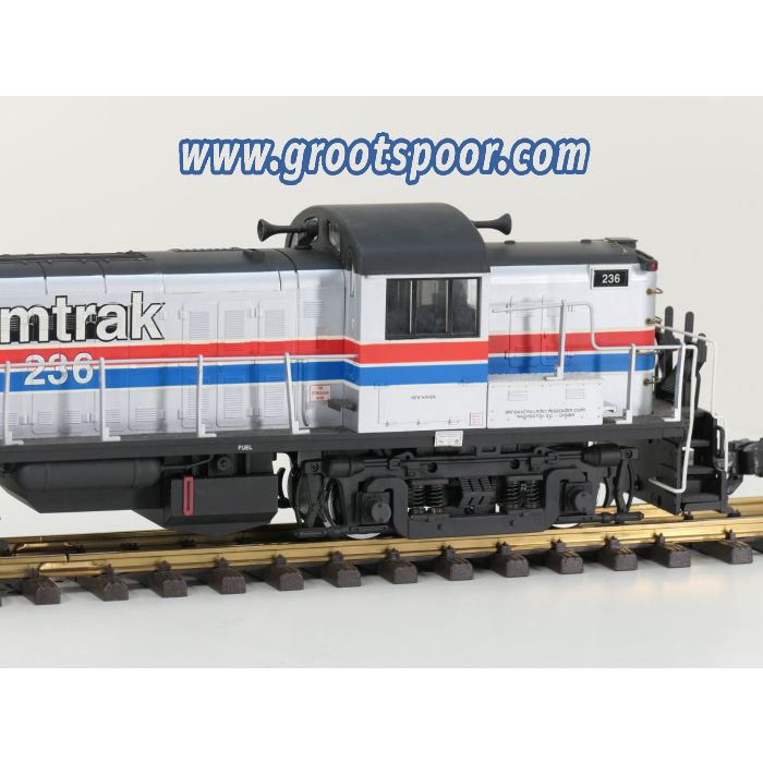 Aristo Craft Trains 22236 ALCO RS3 Diesel Locomotive Amtrak 236