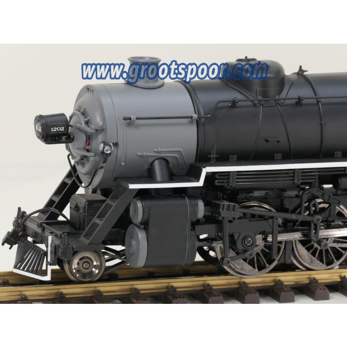 Aristo Craft Trains 21510 2-8-2 Mikado Steam Locomotive with Tender D&RGW No 1202, Vitrinemodel