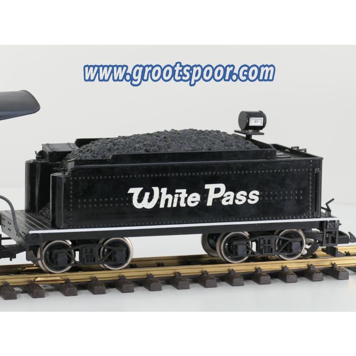 Bachmann 31497 White Pass 4-6-0 Steam Locomotive & Tender
