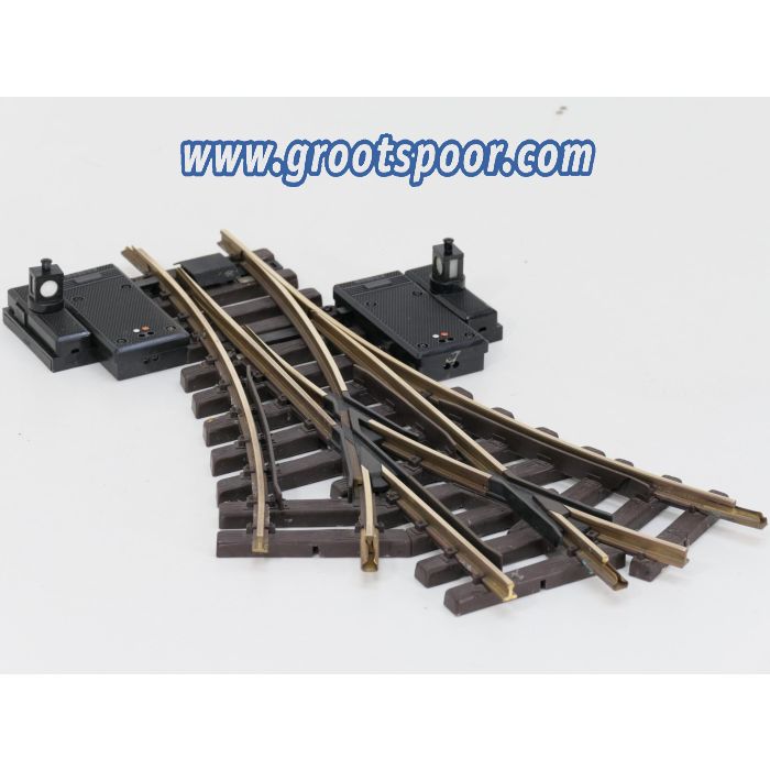 LGB 12360 Elektrische Dreiwegweiche, R1, 30 Grad, 2x 12040 Weichenlaterne beleuchtet - sku: 20260117044649 - Gebruikt - Goede staat - Afbeelding 2