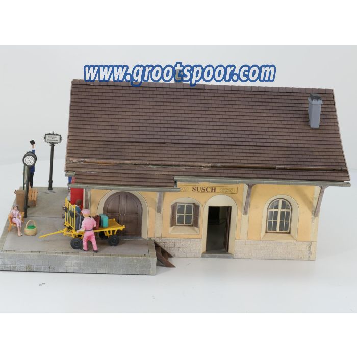 POLA 330999 Bahnhof Susch gebouwd model - sku: 20260514025729 - Gebruikt - Zeer goede staat - Afbeelding 3