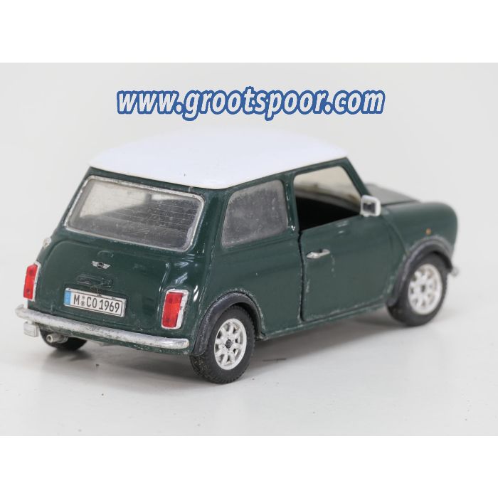 Schaal 1:24 diverse auto's set 3 #9385 - sku: 20260520025113 - Gebraucht - Guter Zustand - Bild 4