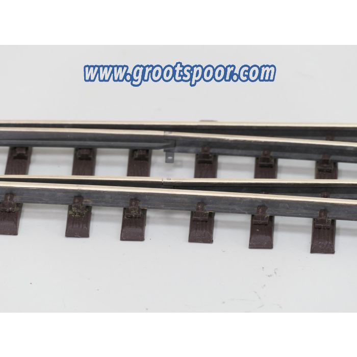 THIEL 1820 Weiche 10° Messing rechts, Met Schroefbare railverbinders - sku: 20260702034658 - Gebruikt - Afbeelding 4