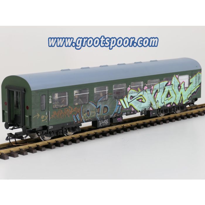 PIKO 37650 G-Reko-Wagen 2. Kl. DR 57 50 28-15 123 -2 Bghwe, GRAFITTI Kugellagerachsen, Innenbel, Energiesp, 11 Figuren - sku: 20260716011020 - Used - Very good condition - Photo 2