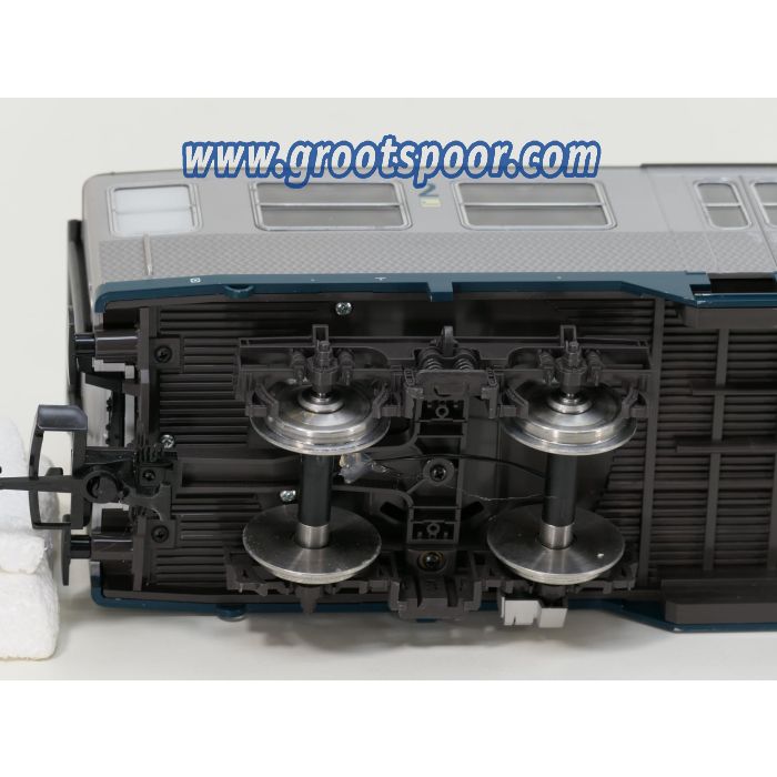 PIKO 37631 G-Nahverkehrswg. Bnb 2. Klasse DB, Kugellagerachsen, Innenbeleuchtung, Energiespeicher, 17 Figuren - sku: 20260717010953 - Used - Very good condition - Photo 9
