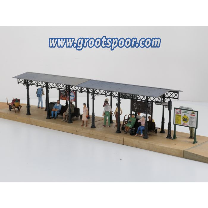 POLA 330908 Überdachter Bahnsteig gebouwd model met 12 figuren - sku: 20260807015725 - Used - Very good condition - Photo 2