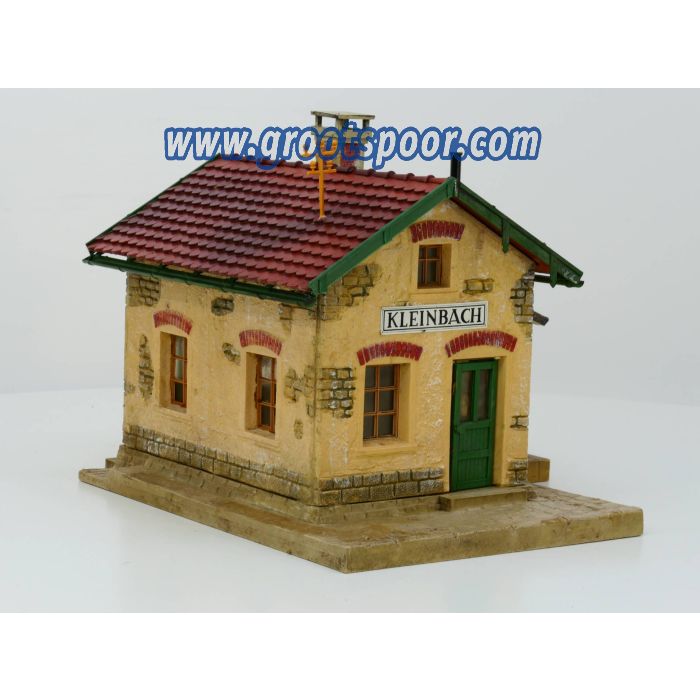 POLA 331947 Bahnwärterhaus gebouwd model
