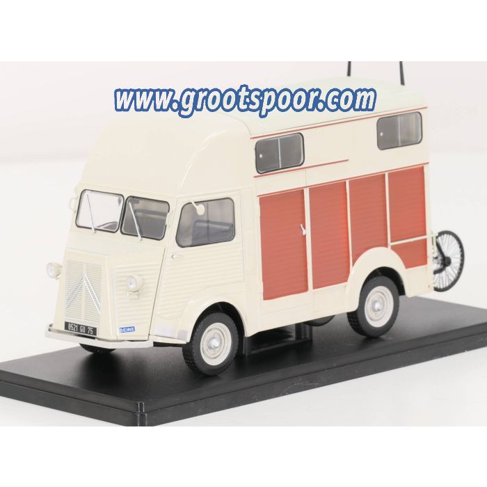 GSDCCmag 00024CitTypeH Citroën Type H Version Van Heuliez Beige 1/24