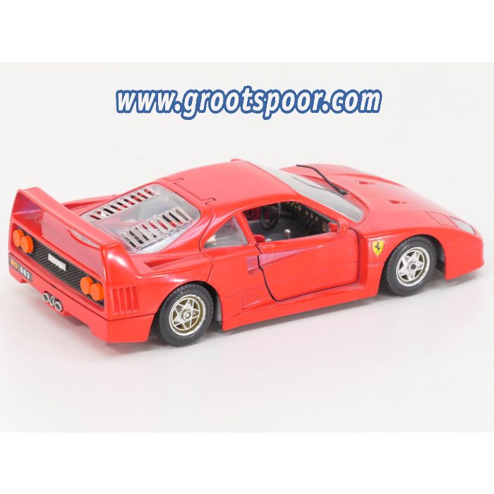 Schaal 1:24 Bburago 2601 Ferrari F40 1987