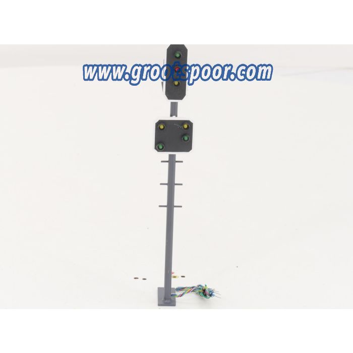 GSSB RhB Haubtsignal mit Vorsignal