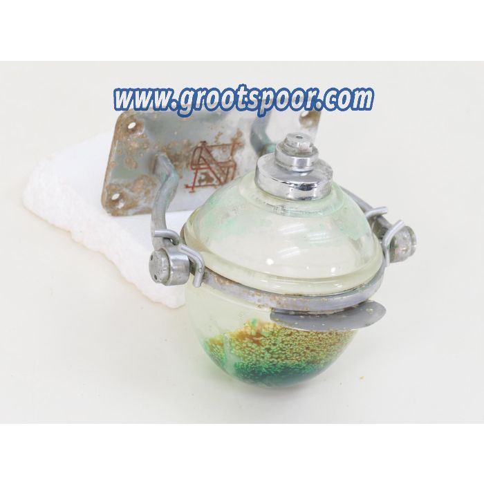 Zeepdispenser uit NS mat 36 / mat 46 Met oud NS logo