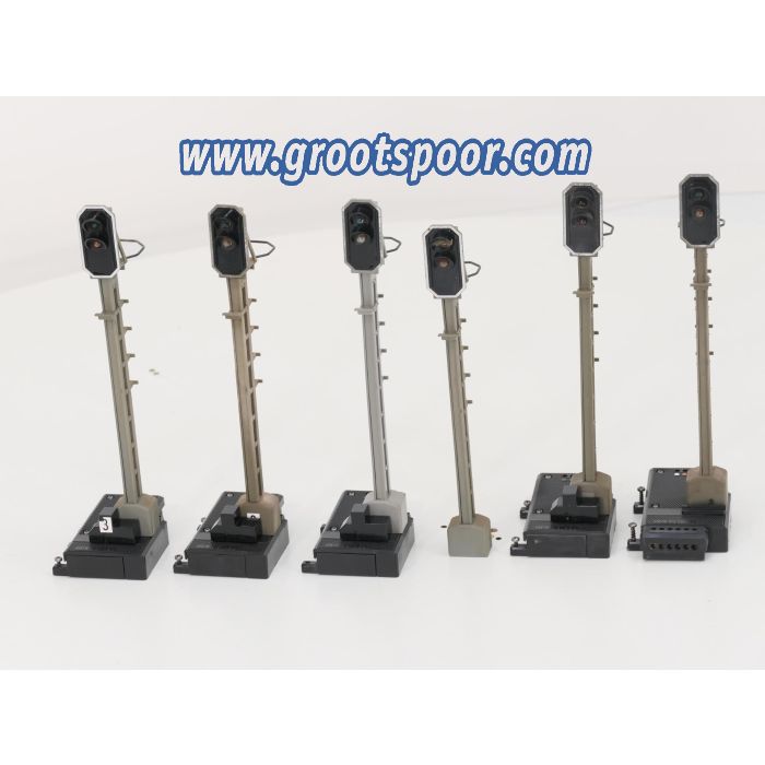 Set LGB 51950 RhB Signal 5x + Mast Bastler