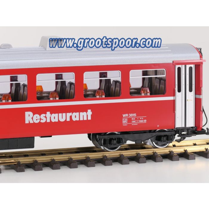 LGB 30680 RhB-Speisewagen WR 3815, Metallrader, Stromabnahme, Innenbeleuchtung