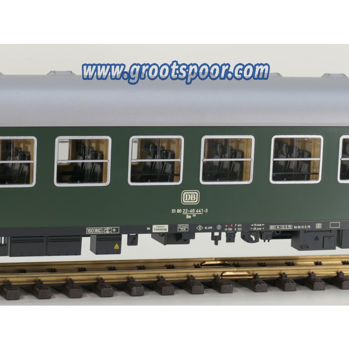 LGB 36315 DB Personenwagen Bm 232 grün, Metallrader, Stromabnahme, Innenbeleuchtung