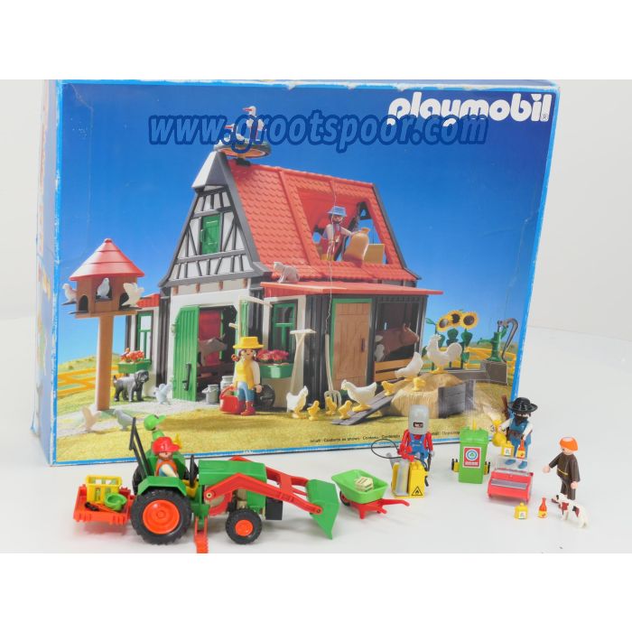 Playmobil 3716 Boerderij met extra 3500 Traktor + Zubehor