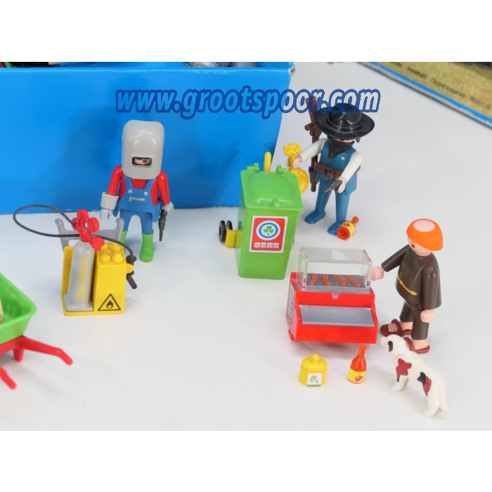 Playmobil 3716 Boerderij met extra 3500 Traktor + Zubehor