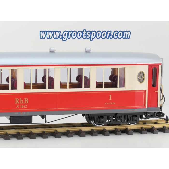 LGB 30650 RhB-Salonwagen As 1142 Met binnenverlichting, Metallrader