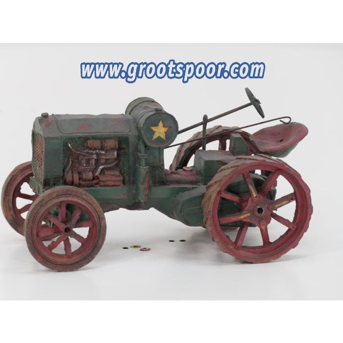 Model Landbouw tracktor Schaal : +/- 1:20  past bij LGB 