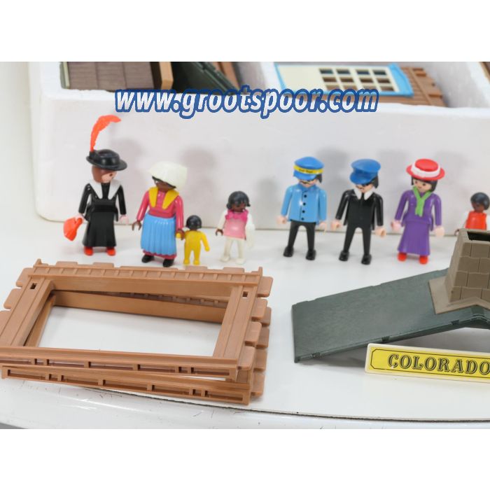 PLAYMOBIL , CROCHET , Bateau, Western, Château, Fort Médiéval EUR 3,00 - Foto 8