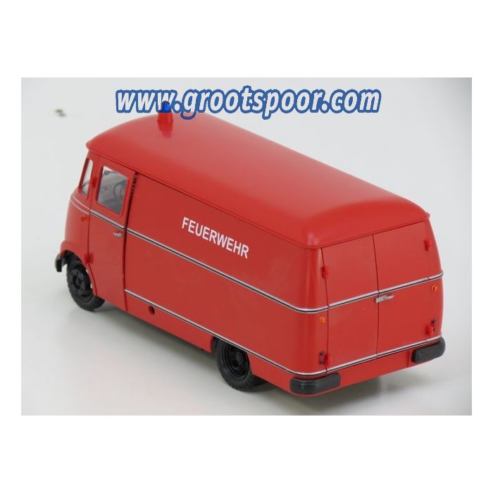 Rietze 221 Mercedes L319 Feuerwehr
