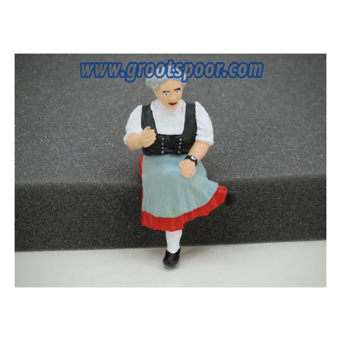 ZinnBlei Gartenbahnfiguren 20090129 Frau mit Zöpfen